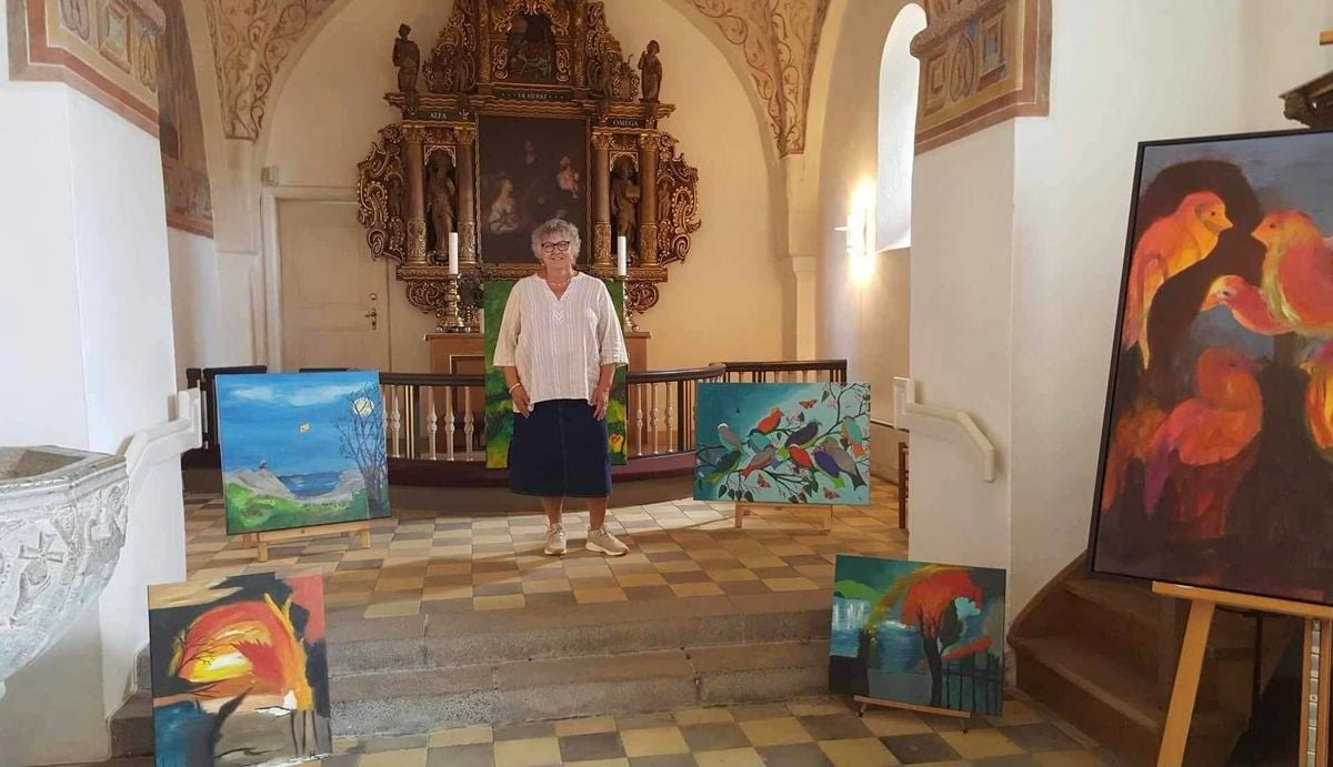 Udstiller Hanne Lebæk Jakobsen i Førslev kirke.
